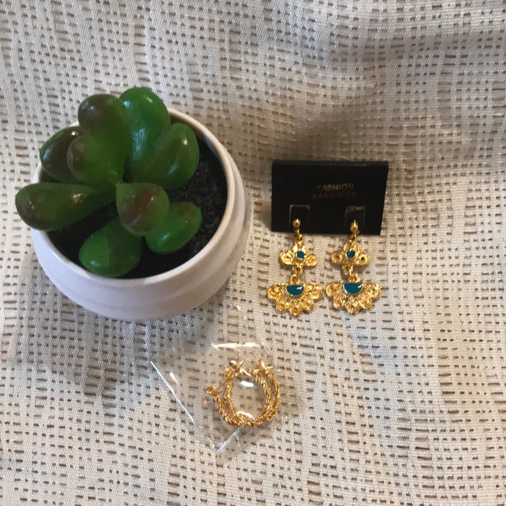 💛Set of 2 earrings